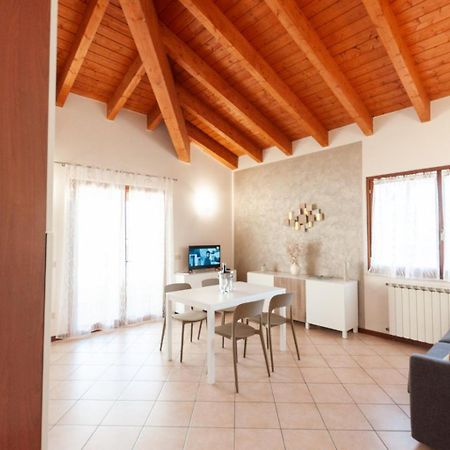 Dora'S Apartment Desenzano del Garda Zewnętrze zdjęcie